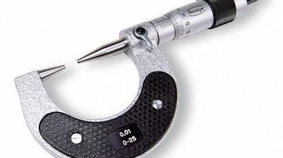 Micromtre touches coniques fines pour arbres cannels