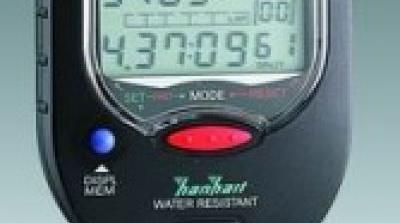 Chronomtre industriel digital BLET 1/100min split/lap 10h
